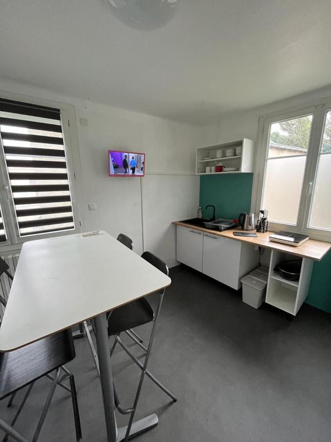Hotel Le Smile Saint-Vincent-Sterlanges Esterno foto